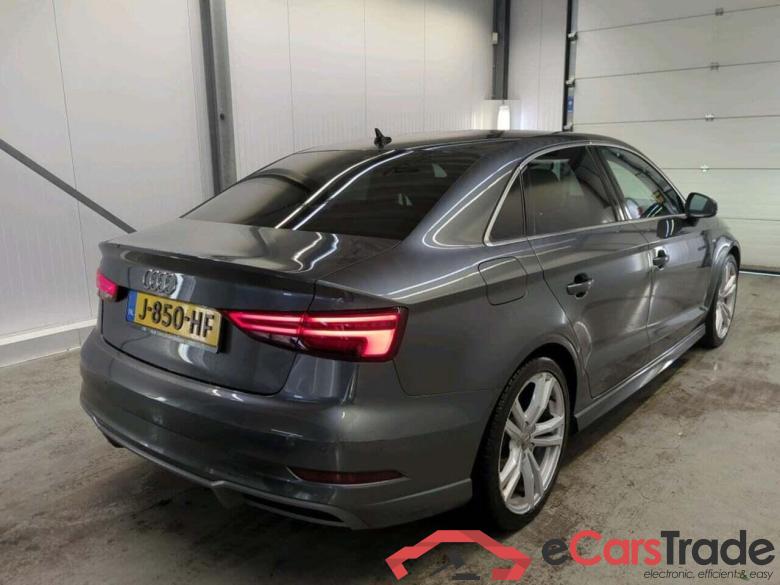 AUDI A3 Limousine 35 TFSI CoD Adv Sp #2