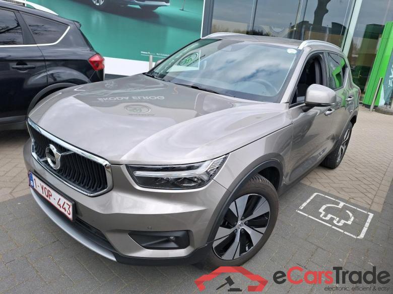 VOLVO XC40 2.0 D3 GEARTRONIC MOMENTUM PRO Park Assist Winter #1