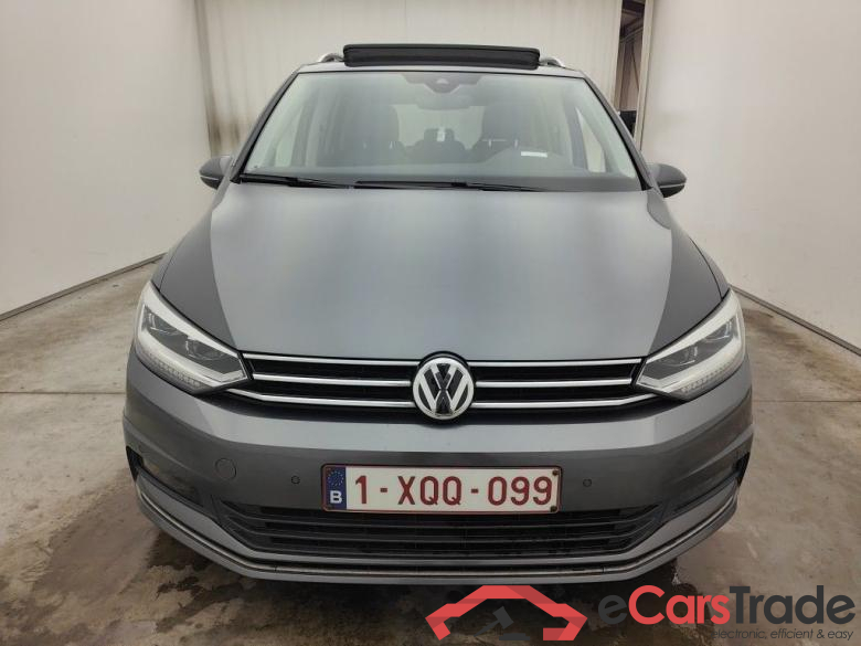 Volkswagen Touran 1.5 TSi Highline DSG 5d
