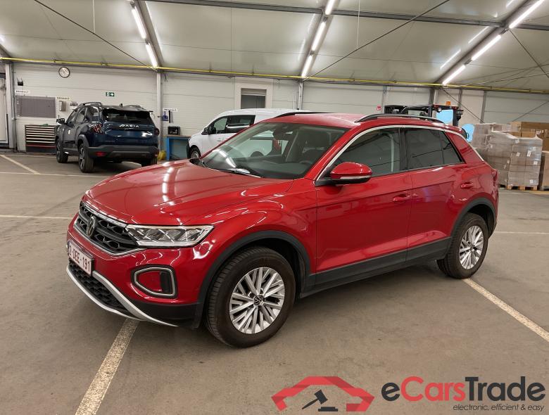 VOLKSWAGEN T-Roc T-Roc Life 1.5 TSI OPF 110 kW (150 ch) 7 vitesses DSG #1