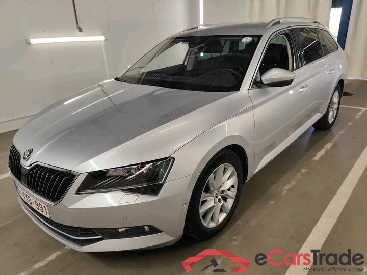 Skoda Superb Combi Superb Combi 1.6 CRTDI  DSG7 Style 88kW/120pk  5D/P Auto-7 #1