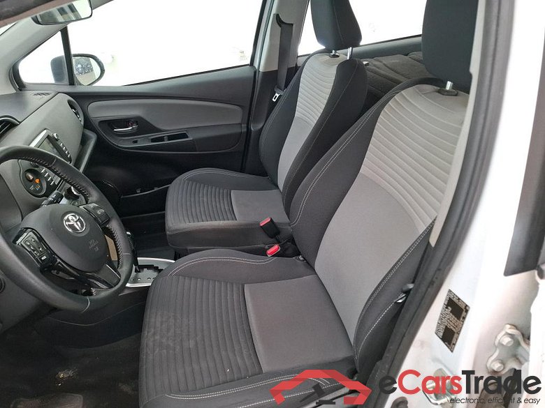 Toyota Yaris 1.5 VVT-I Hybrid 2PL Aut. Navi Camera Klima PDC ... #5