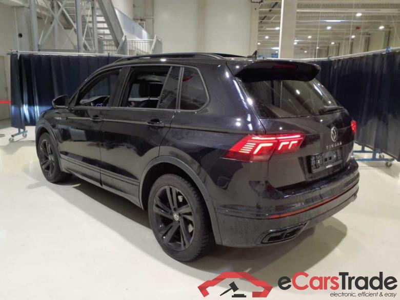 Volkswagen Tiguan (AX1)(07.2020->2024) DE - SUV5 2.0 TSI BMT/Start-Stopp EU6d, R-Line 4Motion OPF (EURO 6d), (Facelift) #4