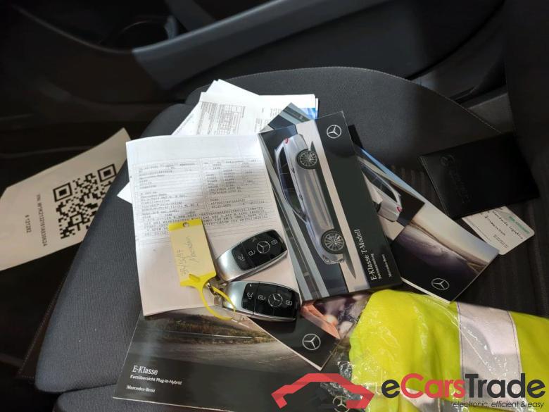 Mercedes E-Class Wagon ´16 E -Klasse T-Modell E 300 de (213.216)Avantgarde 2.0 225KW AT9 E6d #3