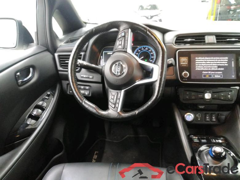 Nissan 62 kWh 217ch Business+ NISSAN Leaf / 2017 / 5P / Berline 62 kWh 217ch Business+ #5