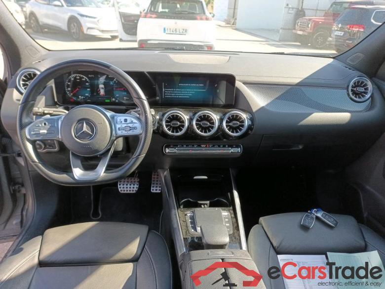 Mercedes GLA 250 e Clase GLA GLA 250 e (247.786)AMG 1.3 AMG Line 220CV AT8 E6d #3