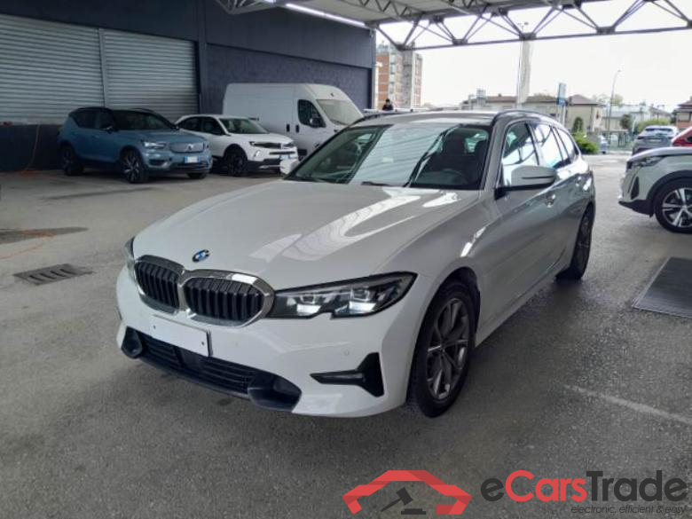 BMW 201 BMW SERIE 3 / 2018 / 5P / STATION WAGON 318D 48V SPORT TOURING AUTO