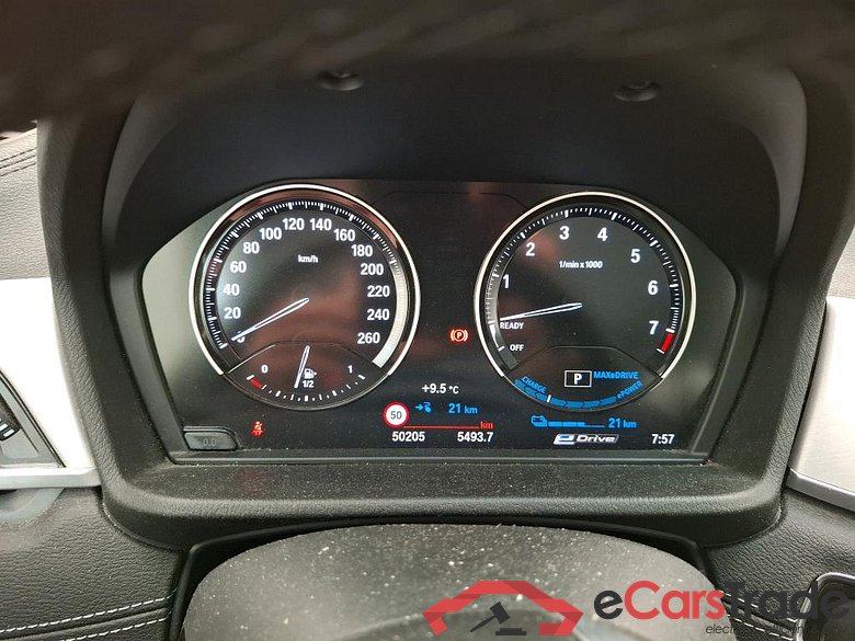 BMW xDrive25e xLine BVA6 Série X1 X1 xDrive25e xLine 1.5 220CV BVA6 E6d #6