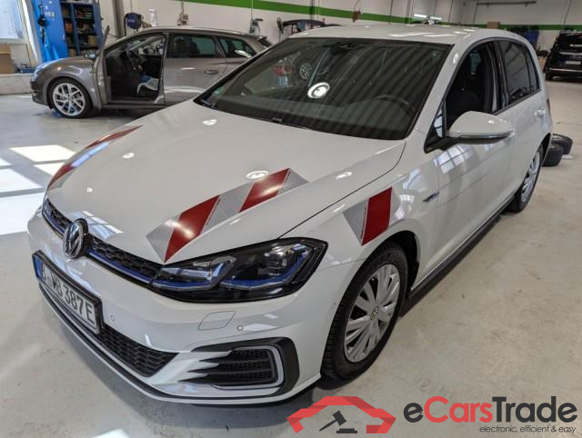 Volkswagen Golf 5d Golf VII Lim. GTE Start-Stopp 1.4 TSI 150KW AT6 E6d
