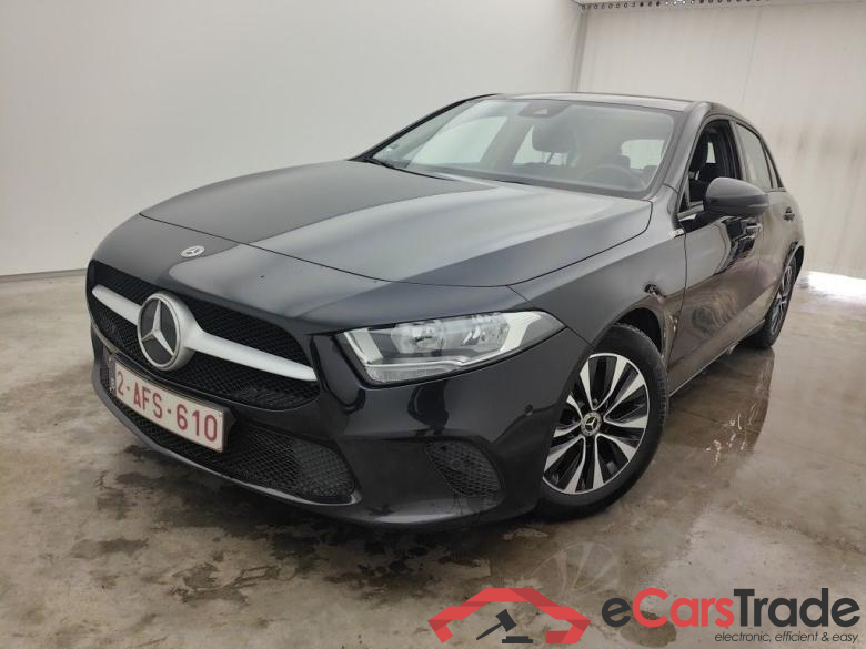 Mercedes-Benz A-Klasse A 180 d DCT Business Solution 5d