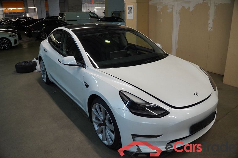 Tesla Model 3 ´18 BEV TESLA Model 3 Langstreckenbatt. Allradantrieb Dual Motor Performance 4d 377kW #2
