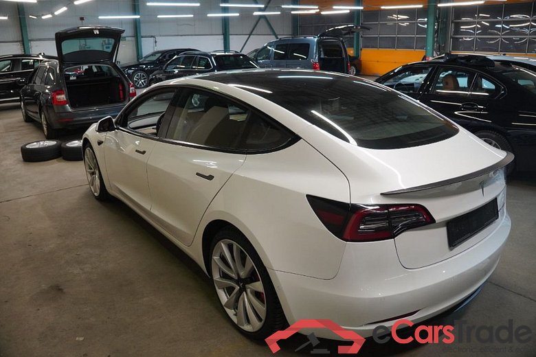 Tesla Model 3 ´18 BEV TESLA Model 3 Langstreckenbatt. Allradantrieb Dual Motor Performance 4d 377kW #3