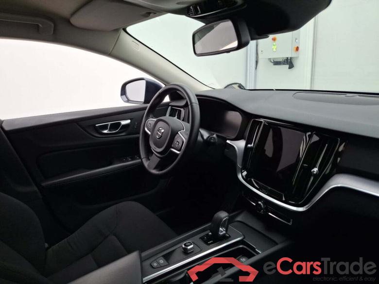 VOLVO V60 2.0 B3 MOMENTUM CORE GEARTRONI #3