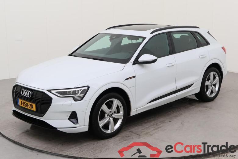 AUDI e-tron  #1