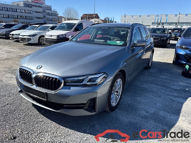 BMW 5-Serie Touring ´16 Baureihe 5 Touring 530 d xDrive 3.0 210KW AT8 E6d #1