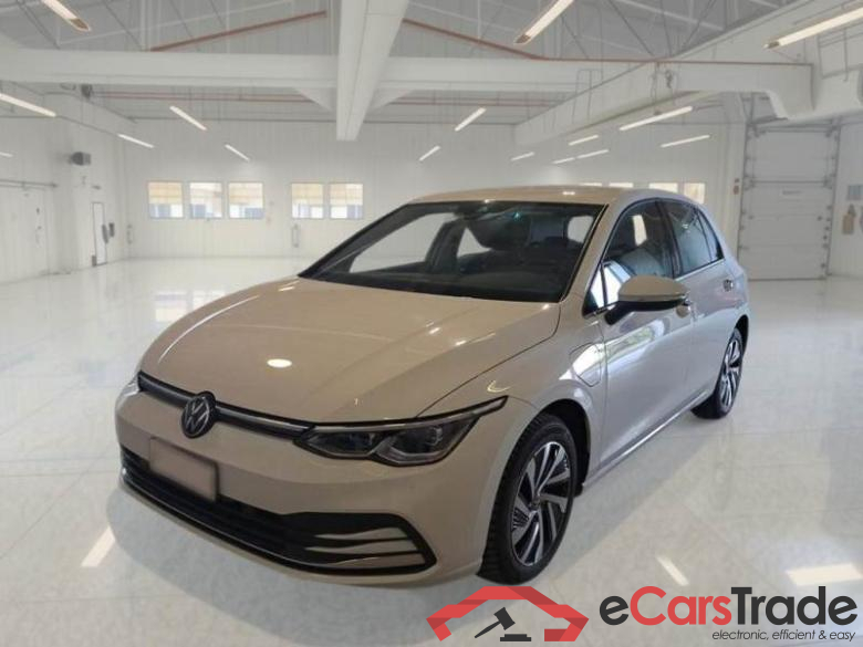Volkswagen 26 VOLKSWAGEN GOLF / 2019 / 5P / BERLINA 1.4 TSI EHYBRID 204 CV DSG STYLE
