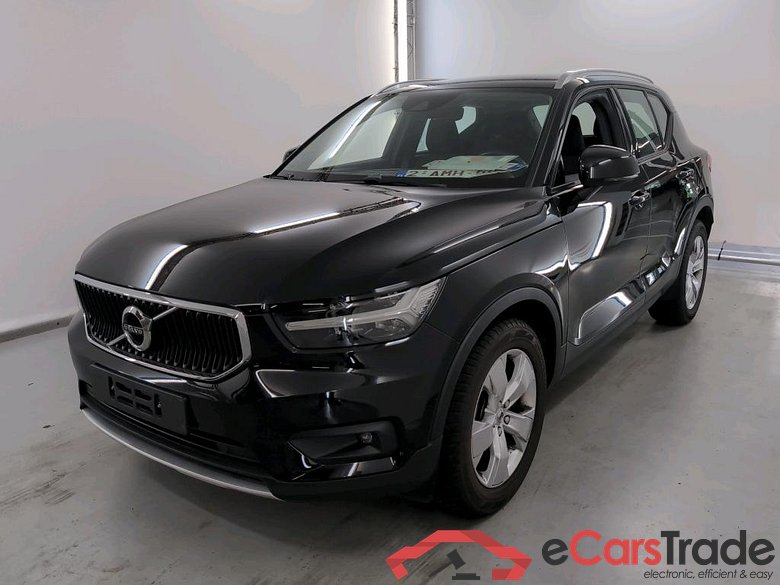 VOLVO XC40 1.5 T3 Momentum Pro
