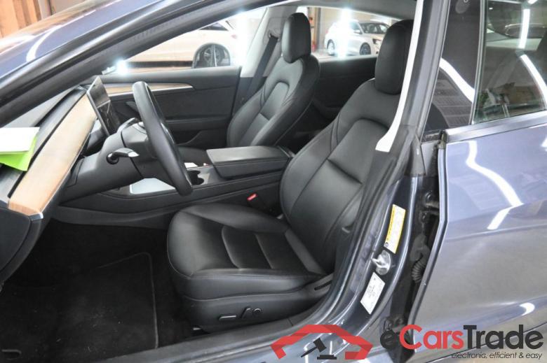 Tesla Model 3 ´18 BEV TESLA Model 3 Langstreckenbatt. Allradantrieb Dual Motor 4d 366kW #4