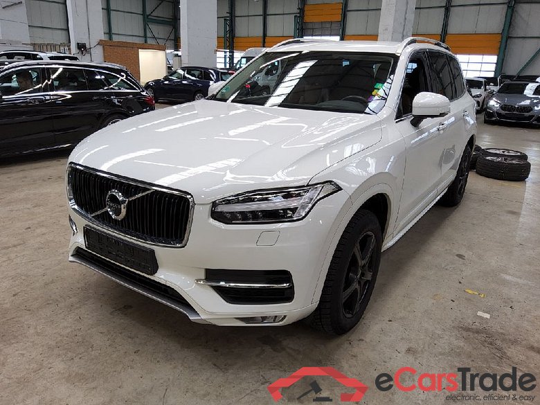 Volvo XC90 ´14 VOLVO XC90 D5 AWD Geartronic Momentum 5d 173kW