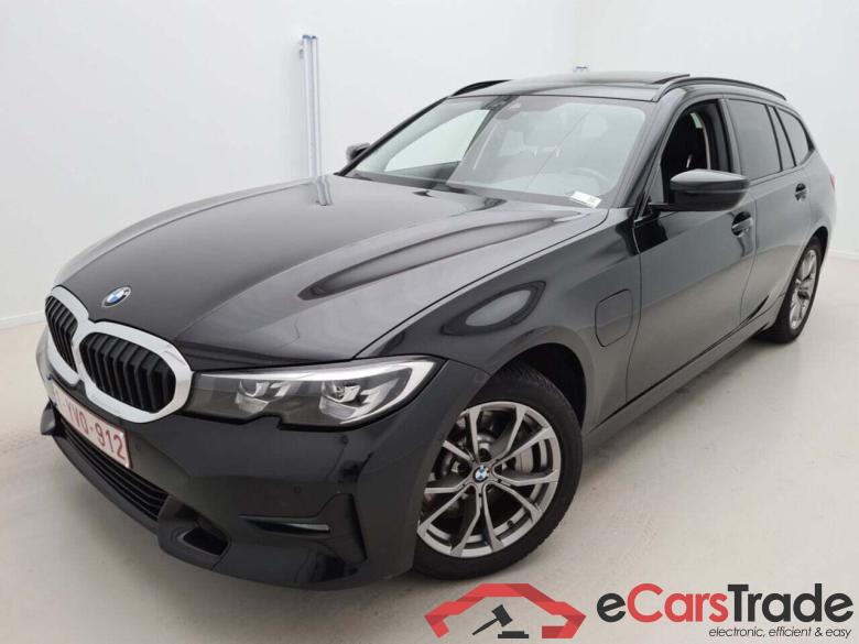 BMW 3-SERIE TOURING 330EA SPORTLINE #1