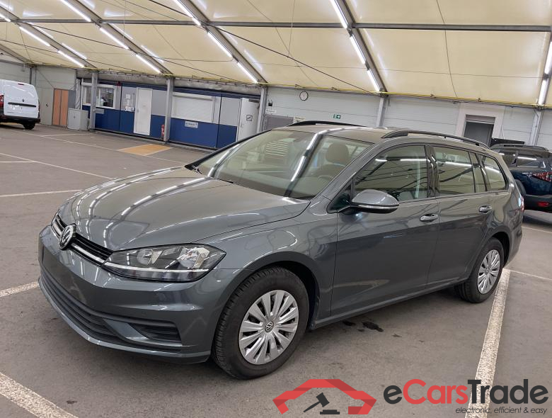 VOLKSWAGEN Golf Variant VII Golf Variant TL 1.6 TDI SCR 85 kW (115 ch) 5 vitesses manuel