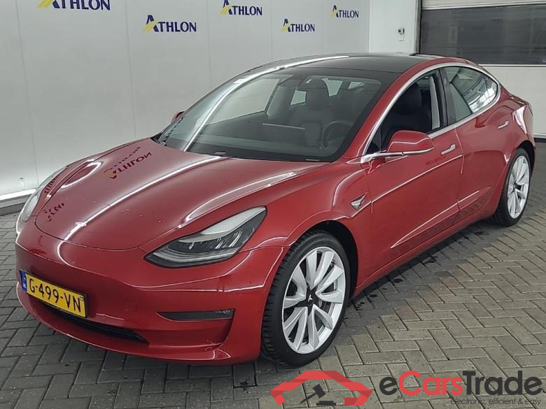Tesla Model 3 Long Range Dual Motor AWD 4D 335kW