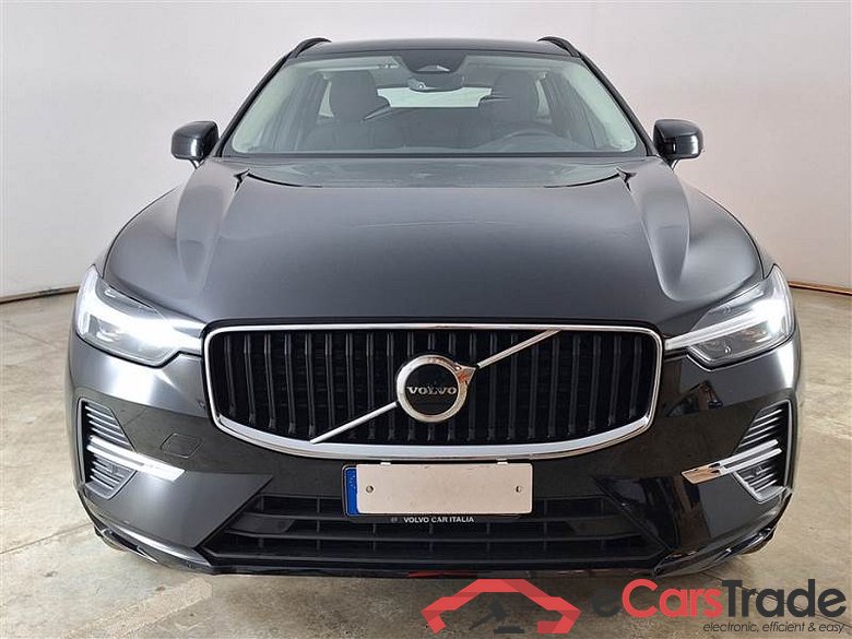 Volvo 26 VOLVO XC60 / 2021 / 5P / SUV B4 D AWD AUTOMATICO BUSINESS #6