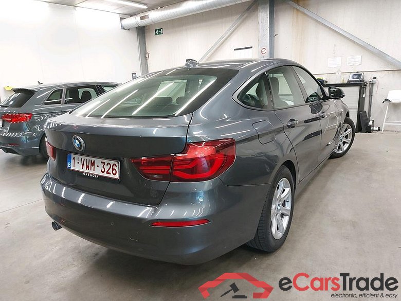 BMW - BMW 3 GRAN TURISMO 318dA 136PK Business Edition With Heated Seats #2