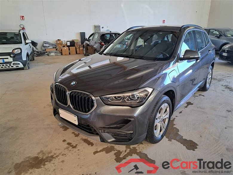 BMW 25EBLACK BMW X1 / 2019 / 5P / SUV XDRIVE 25E BUSINESS ADVANTAGE AUTOMATICO