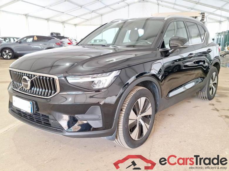 Volvo 11 VOLVO XC40 / 2021 / 5P / SUV T4 RECHARGE PLUG-IN AUTO CORE #1