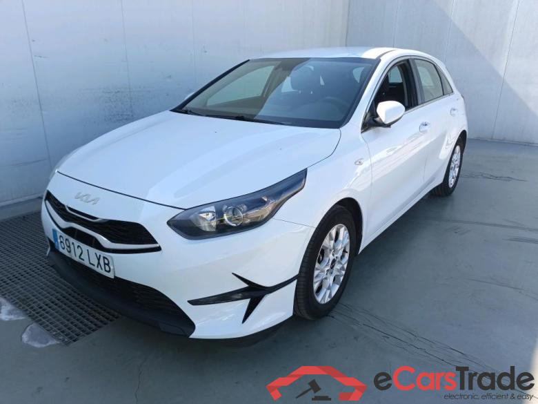 Kia 1.0 T-GDi 88kW (120CV) Drive KIA Ceed / 2021 / 5P / berlina con portón 1.0 T-GDi 88kW (120CV) Drive