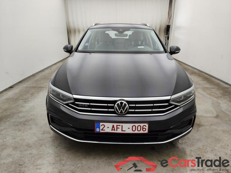 Volkswagen Passat Variant 1.4 TSI DSG6 GTE Business 5d