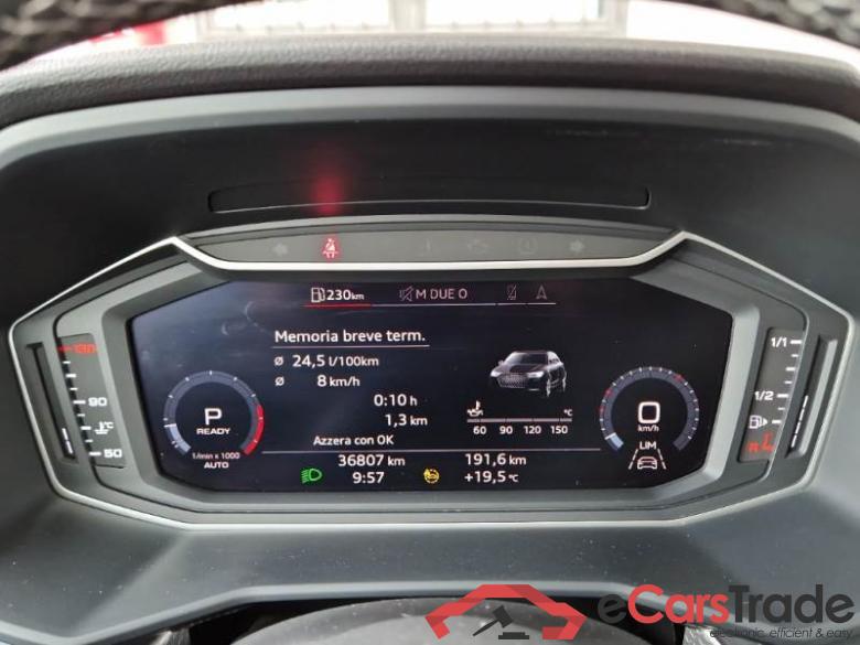 Audi 11 AUDI A1 CITYCARVER / 2018 / 5P / BERLINA 35TSI S TRONIC CITYCARVER ADMIRED #4