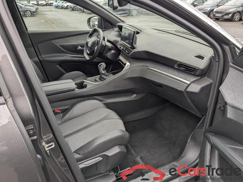 5008  Allure Pack 1.2 PURETECH  130CV  BVM6  7 Sieges  E6d #6