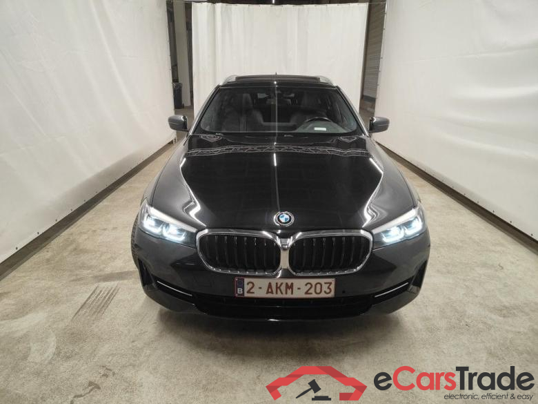 BMW 5 Reeks Touring 518d Aut. (100 kW) 5d