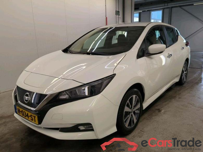 NISSAN LEAF Acenta 40 kWh