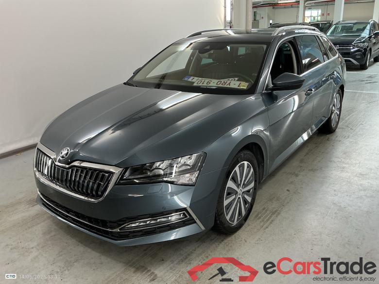 SKODA SUPERB COMBI - 2019 1.4 TSI PHEV Style DSG #1