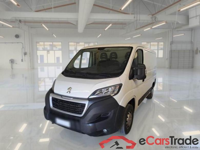 Peugeot 133 PEUGEOT BOXER / 2014 / 4P / FURGONE 333 L1H1 2.2 BLUEHDI 140CV SeS #1