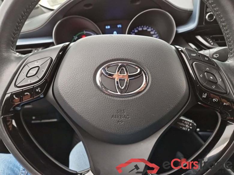 TOYOTA C-HR 2.0 Hybrid First Edition CVT #6