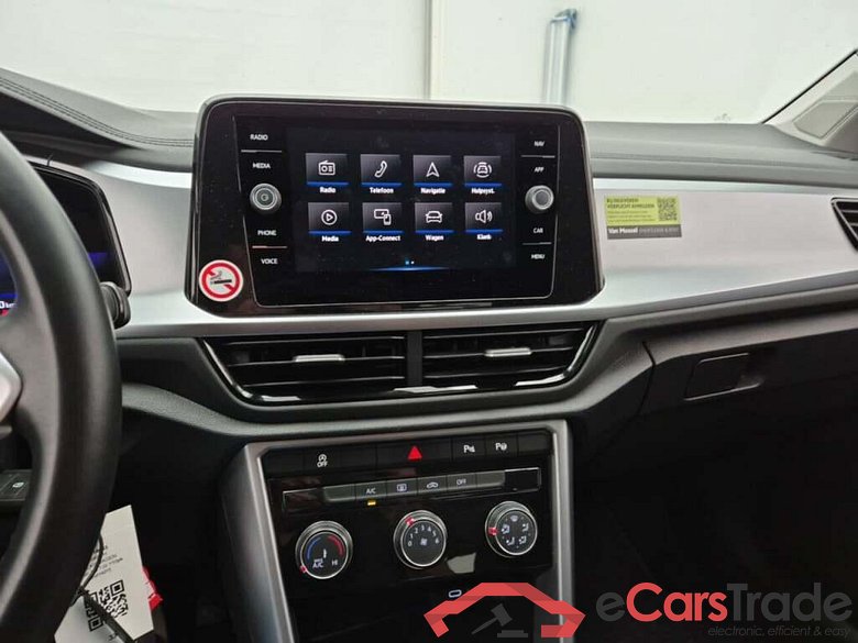 VOLKSWAGEN T-Roc 1.0 TSI Life #6