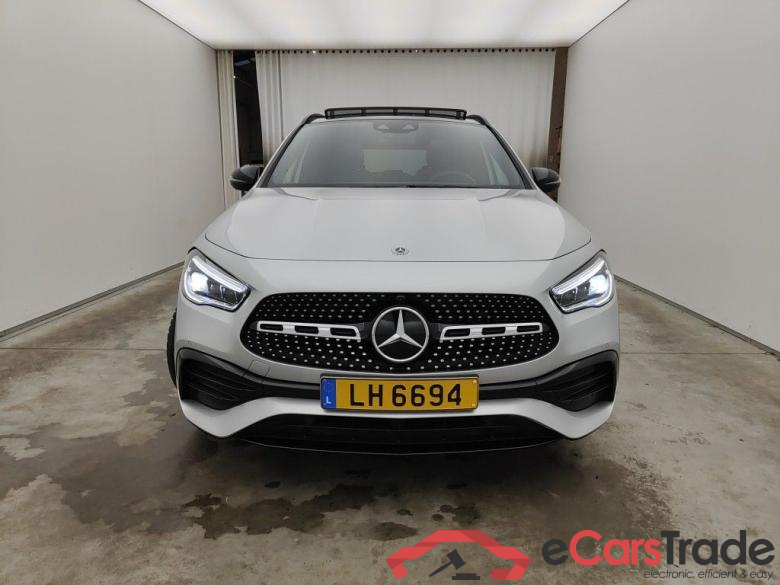 MERCEDES CLASSE GLA DIESEL (H247) GLA 200 d 150 4-Matic Business Solution 5d
