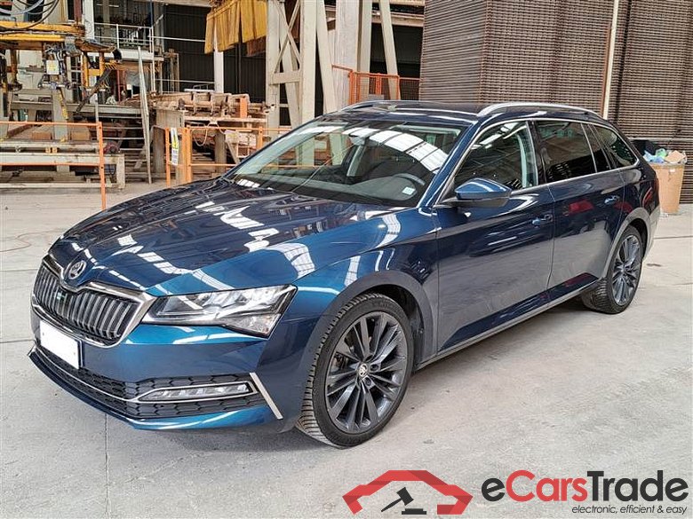 Skoda 23 SKODA SUPERB WAGON / 2019 / 5P / STATION WAGON 1.4 TSI PLUG-IN HYBRYD EXECUTIVE DSG #1