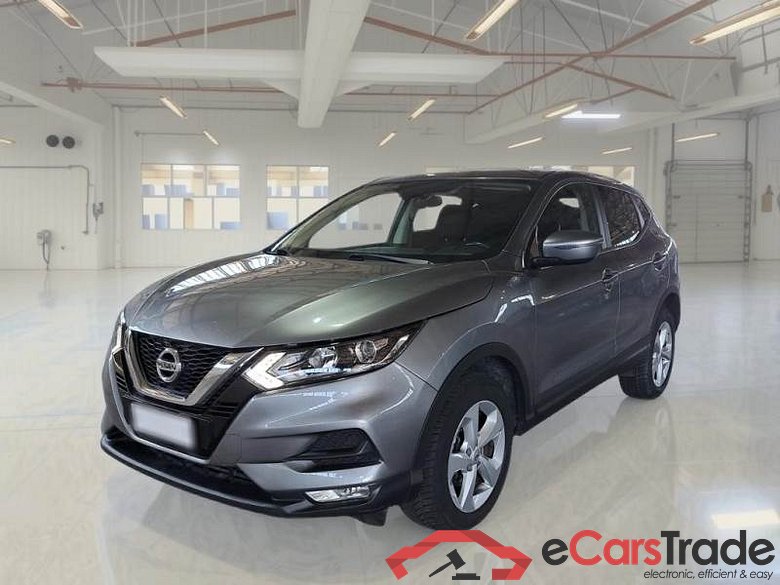 Nissan 16BSMSTK1 NISSAN QASHQAI / 2017 / 5P / CROSSOVER 1.6 DCI 130 2WD BUSINESS #1