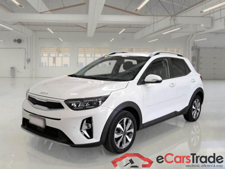 Kia 32 KIA STONIC / 2017 / 5P / SUV 1.2 ECO GPL STYLE
