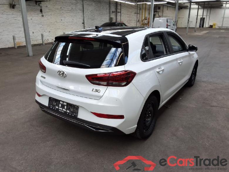 Hyundai i30 5d ´16 i30 Edition 30+ Mild-Hybrid 1.5 T-GDI 118KW AT7 E6d #5