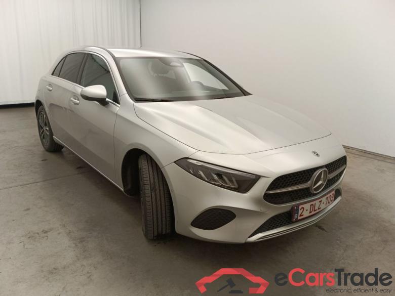 Mercedes-Benz A-Klasse A 250 e Luxury Line 5d #2