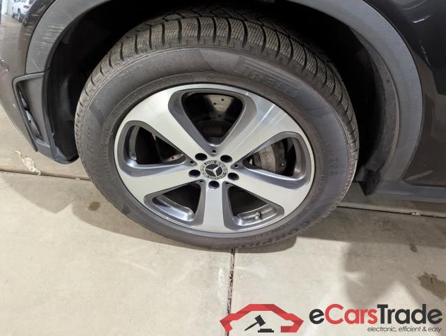 Mercedes GLC ´15 GLC -Klasse GLC 300 e 4Matic (253.953)AMG 2.0 AMG Line 235KW AT9 E6d #6