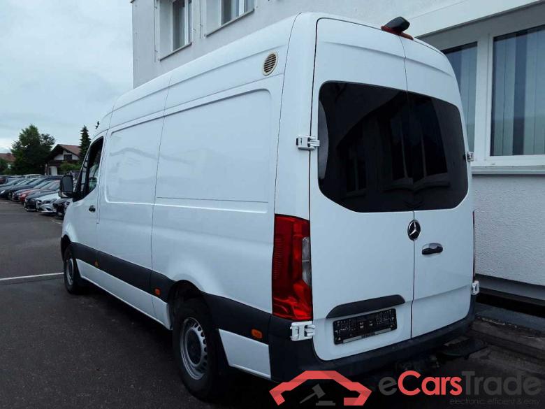 Mercedes_benz 311/314/316 CDI RWD L2 (907.633) Sprinter #3