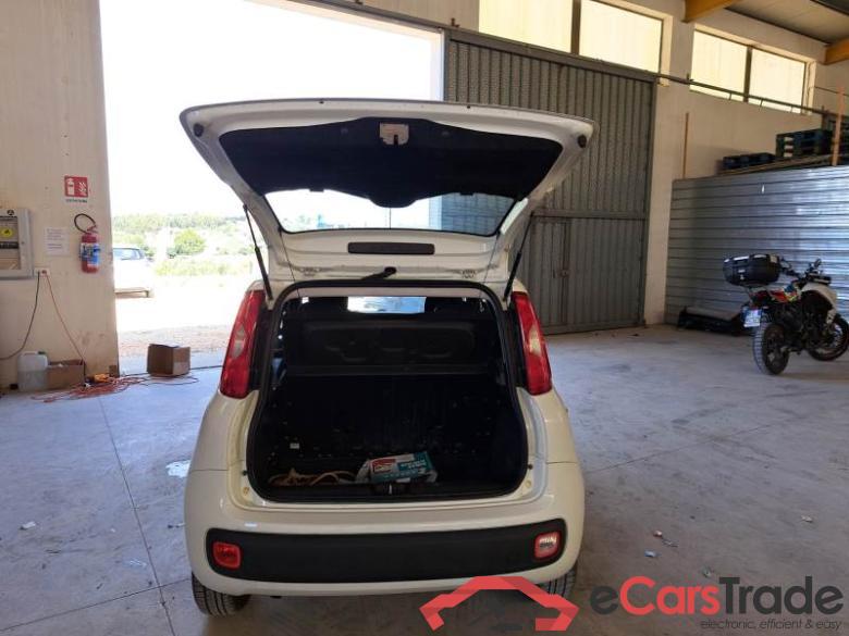 Fiat 13 FIAT PANDA / 2011 / 5P / BERLINA 1.2 69CV E6 EASY #5