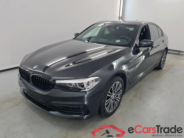 BMW 5-serie 2.0 530E 170KW AUTO Business Sport Line Comfort Plus DAB #1